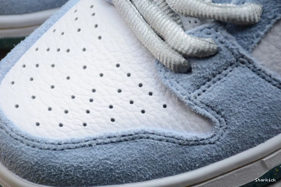 Low SB Nike Sean Cliver DC9936-100 Dunk 0916